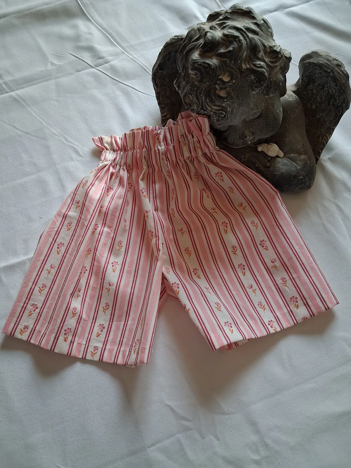 pantalon fleurs roses — Mode bébé/enfant, fait main à Vedène