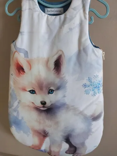 Gigoteuse renard des neiges — vue 2