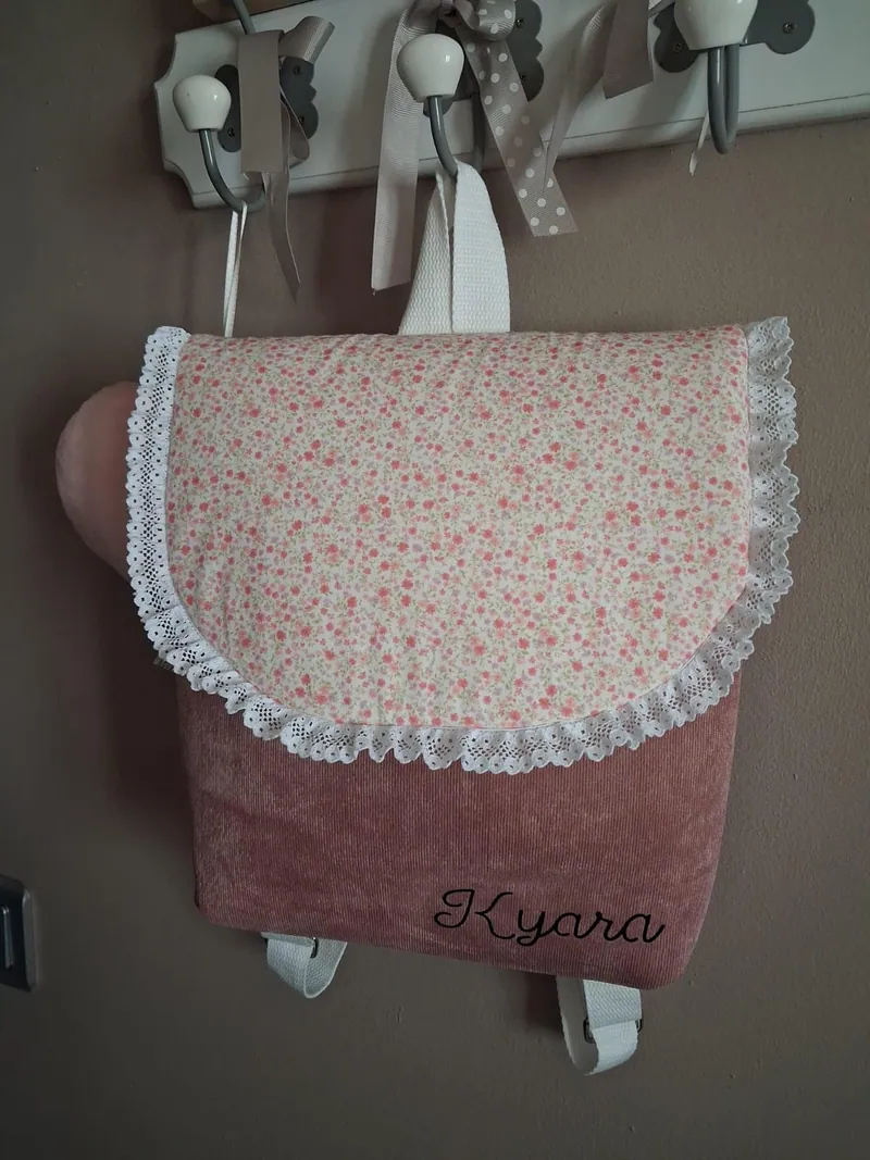 Sac à Dos Fleuri — Velours rose et fleurs, fait main près d'Avignon